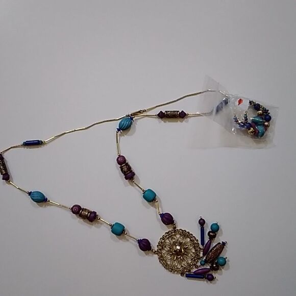 Set Handmade Women Necklace And Earrings - Picture 3 of 6